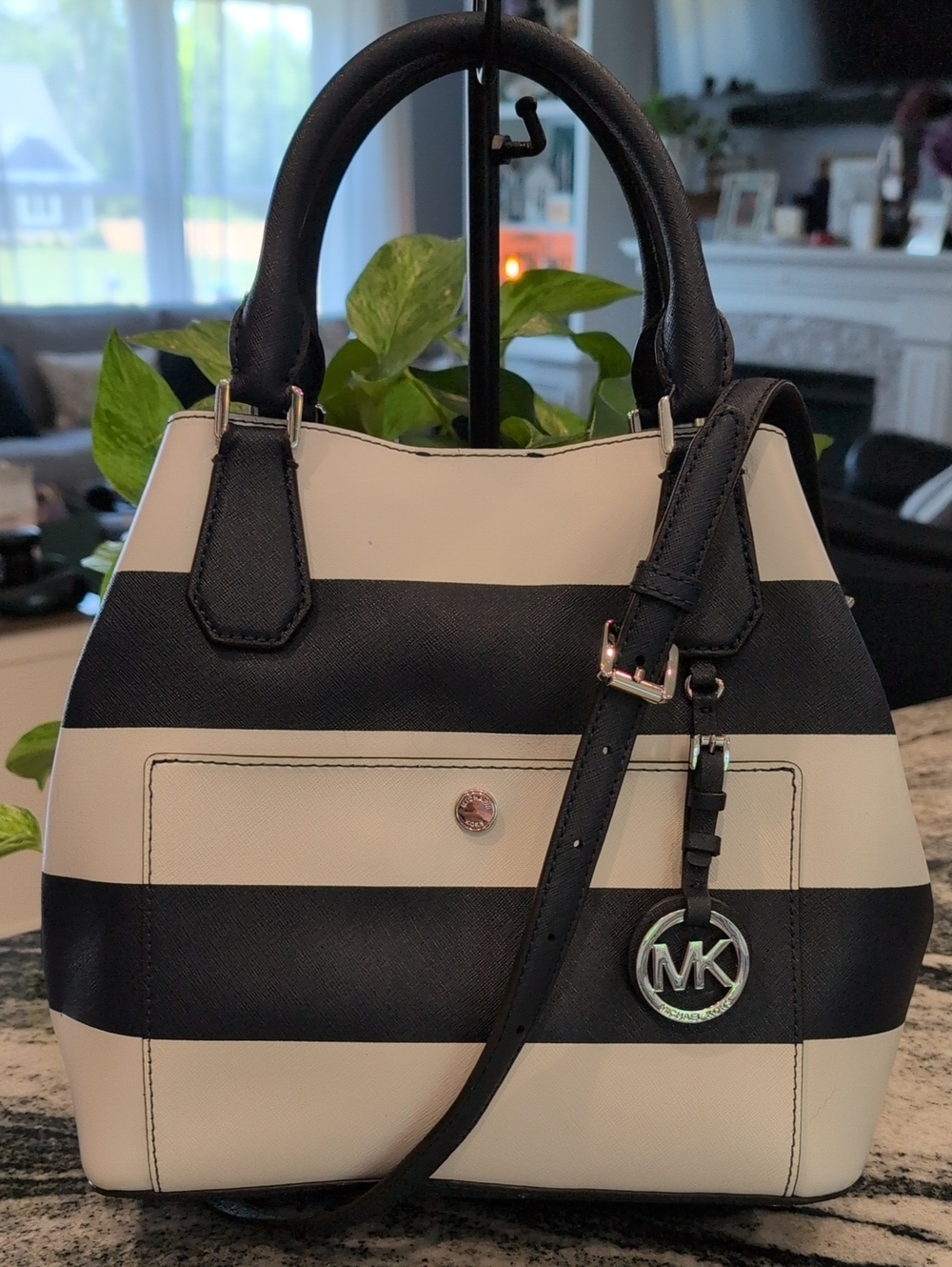 Michael Kors Greenwich All Leather Saffiano Navy & White Striped Large Grab Bag